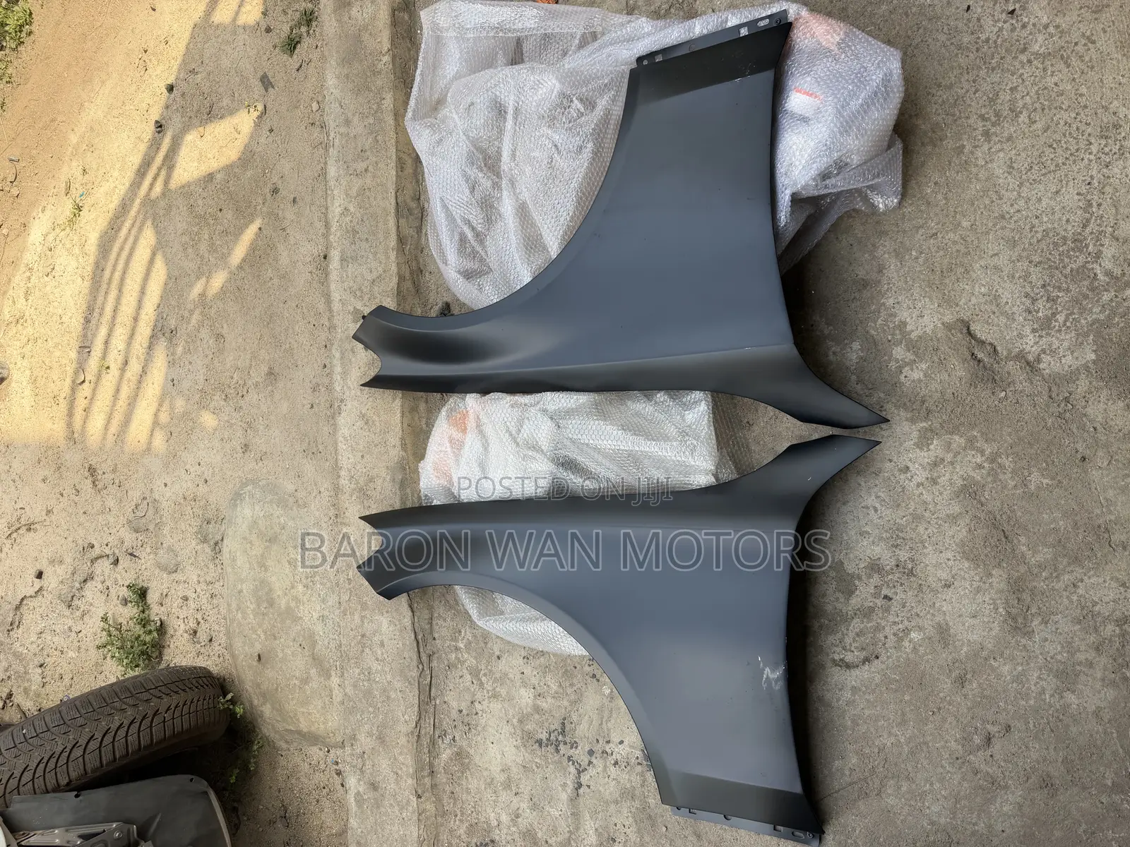 W205 ( C300 ) Original Aluminum Fenders Available
