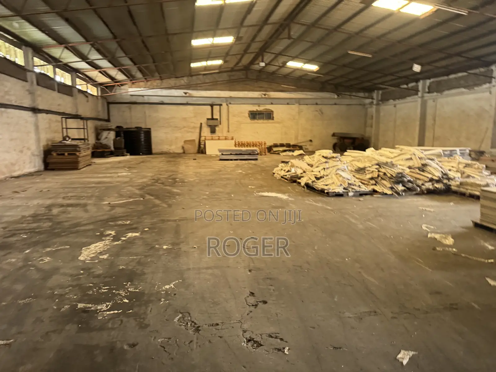 1100 SQM Warehouse for Rent at North Industrial Area