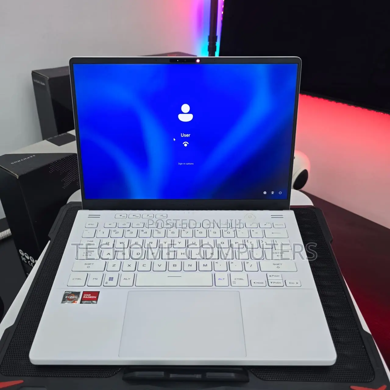 Laptop Asus ROG Zephyrus G14 16GB AMD Ryzen 9 SSD 1T