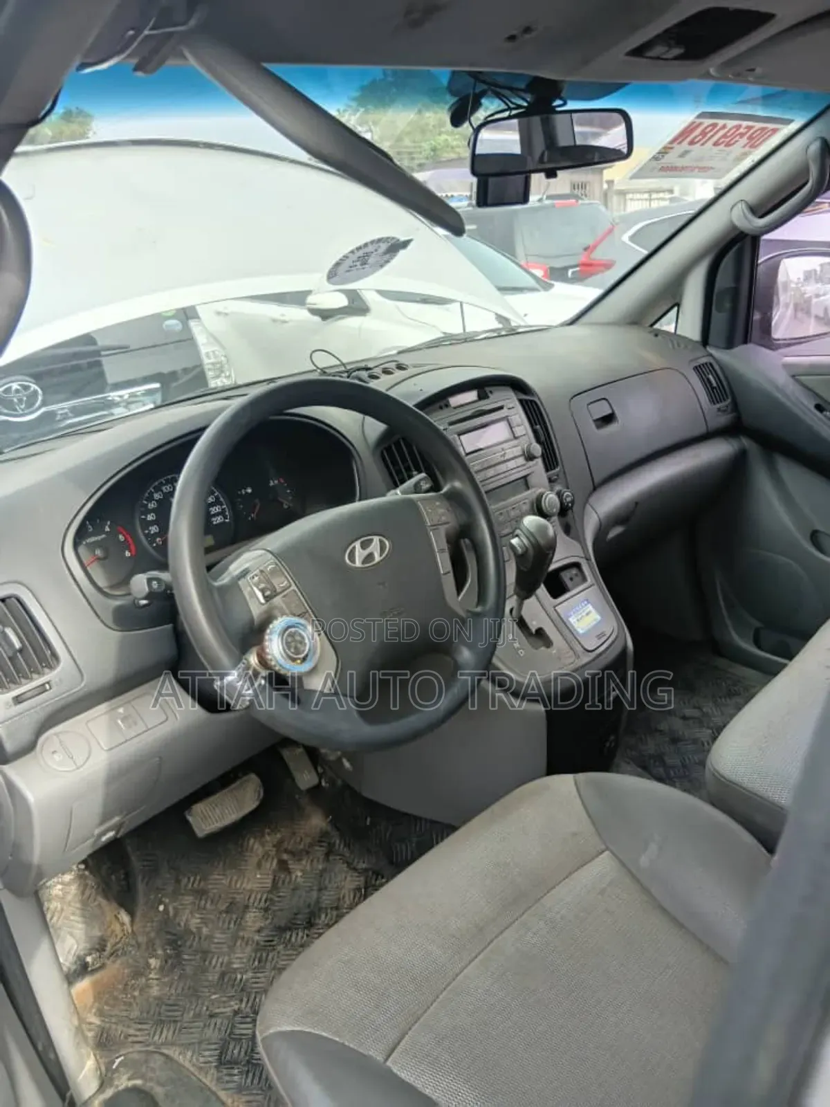 Hyundai Starex 2000 Silver