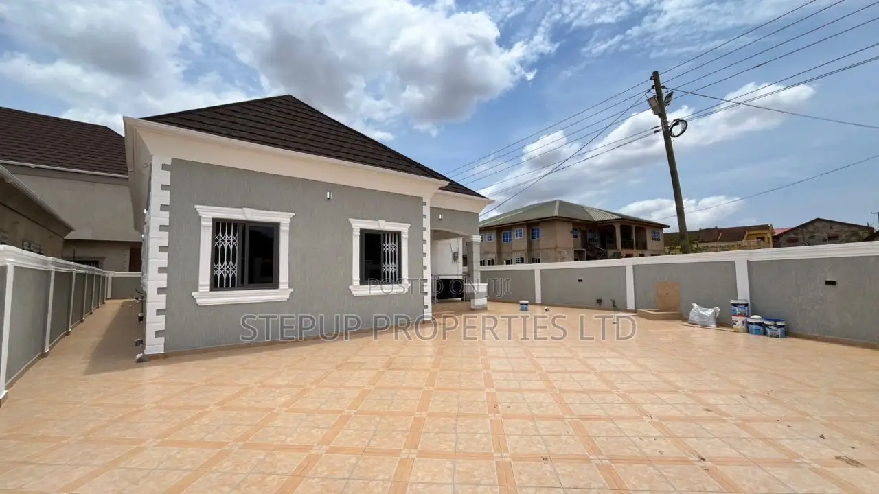 3bdrm House in Tantra Hills for sale
