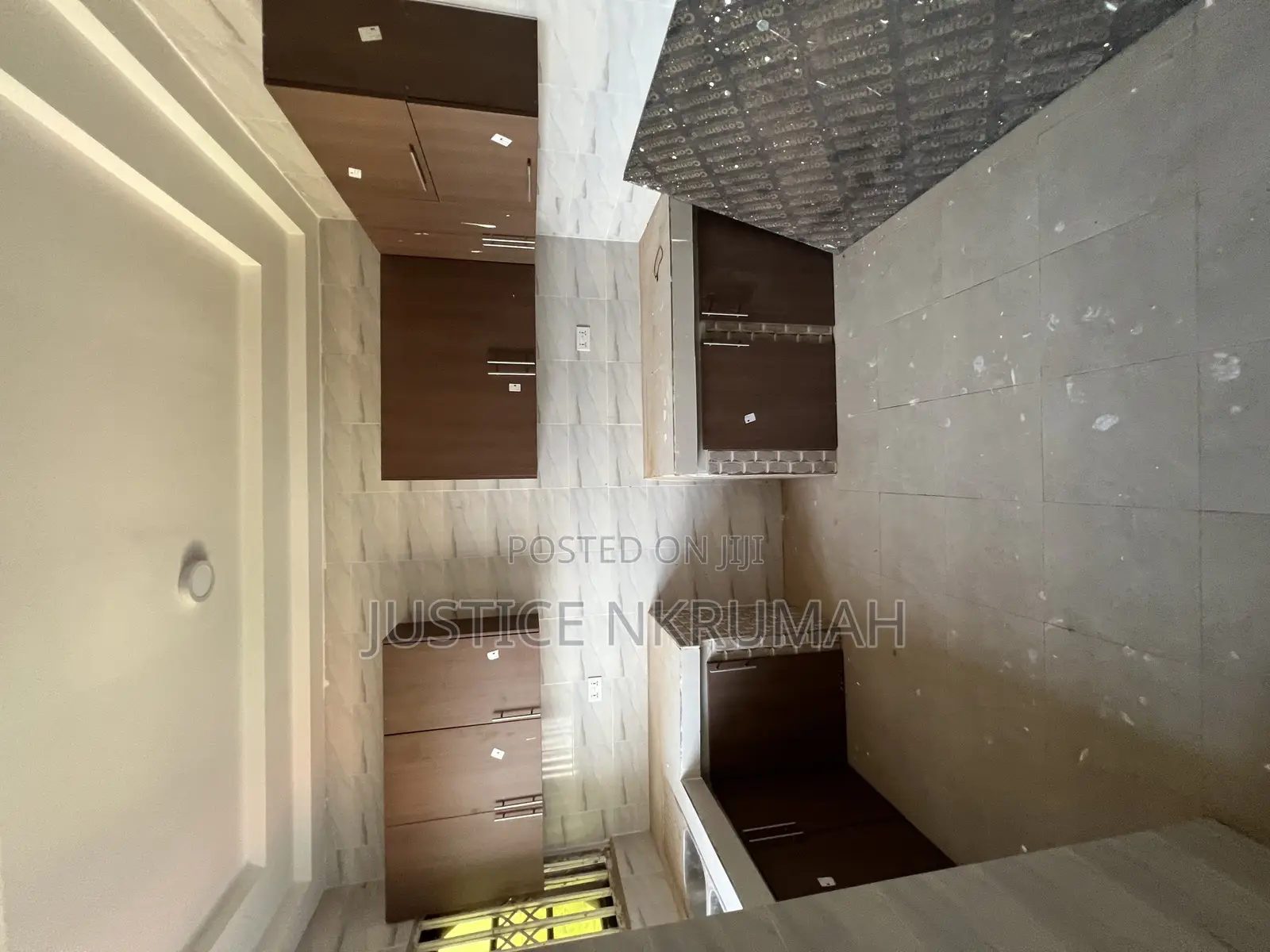 3bdrm Apartment in Mr Justice Estate, West Hills Mall Area for rent