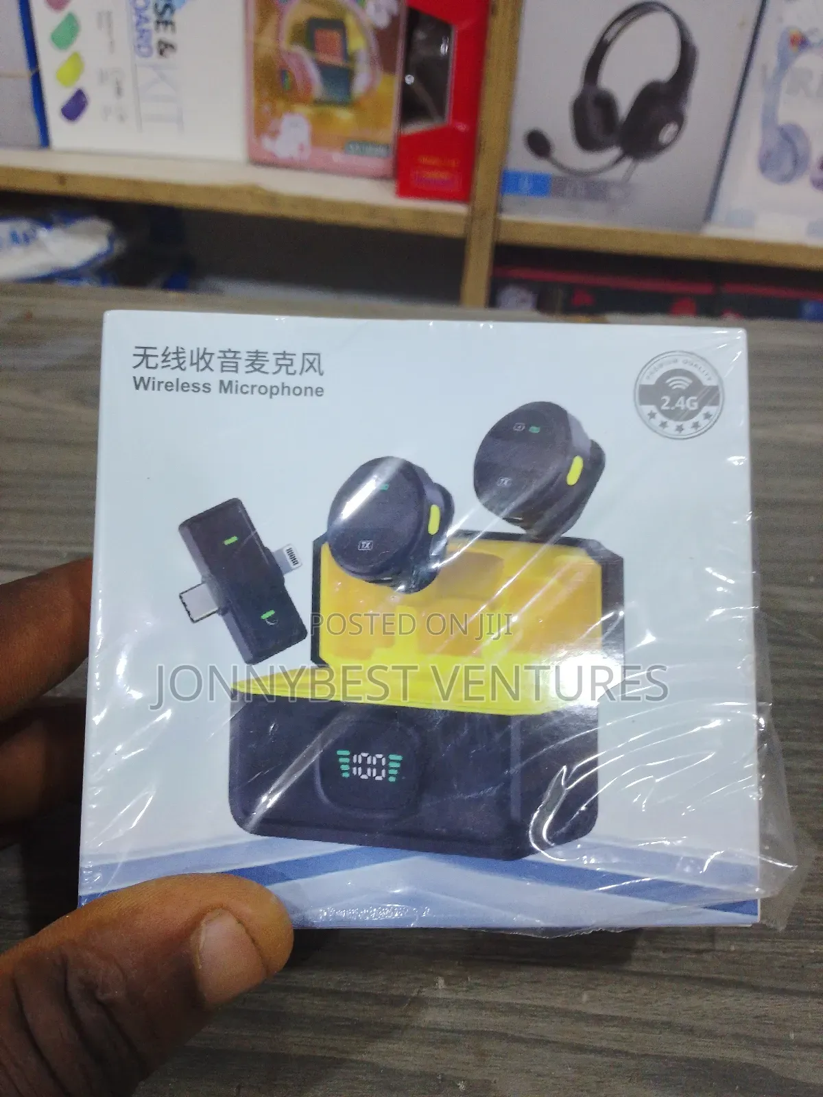 Round Wireless Mic Type C And iPhone