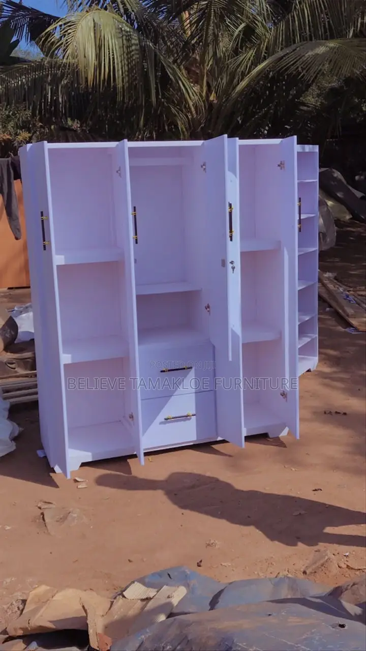 Premium Wardrobe