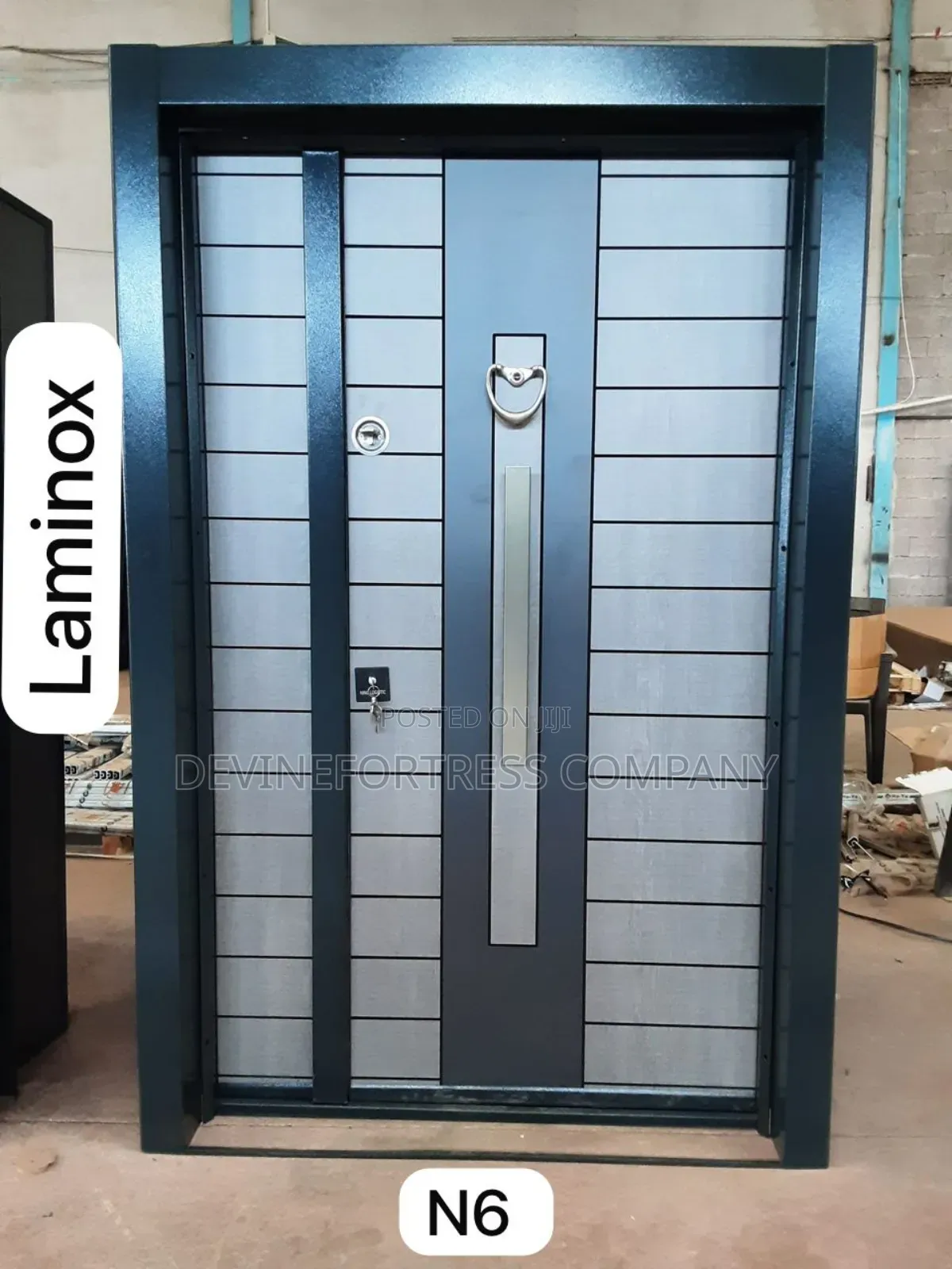 High Quality Laminox Heavy Duty 11⁄2 Door Black Frames