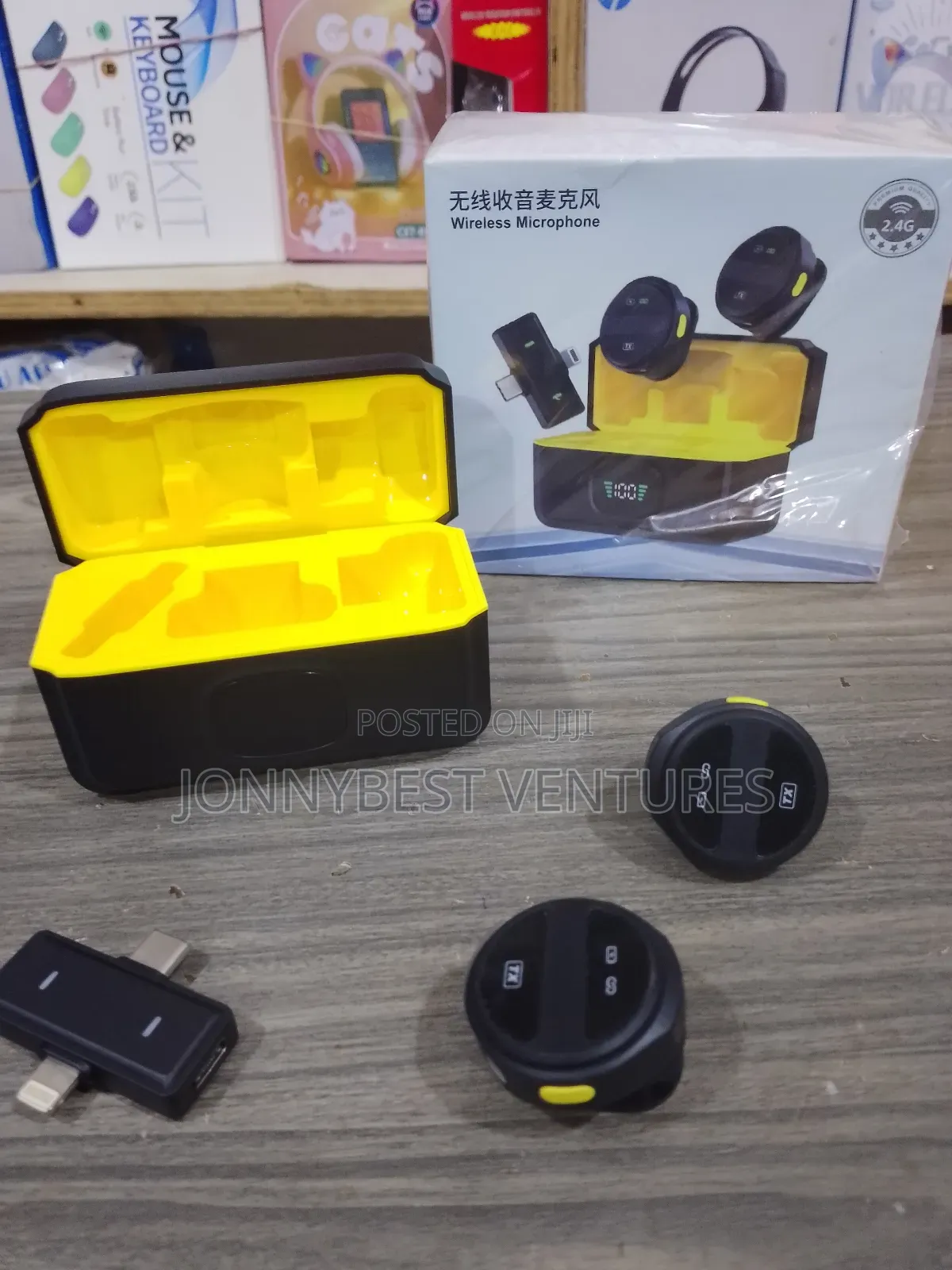 Type-c And iPhone Wireless Mic With Case