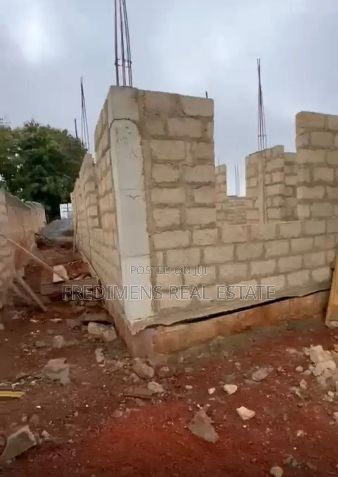7bdrm House in Fredimens Real, Kumasi Metropolitan for sale