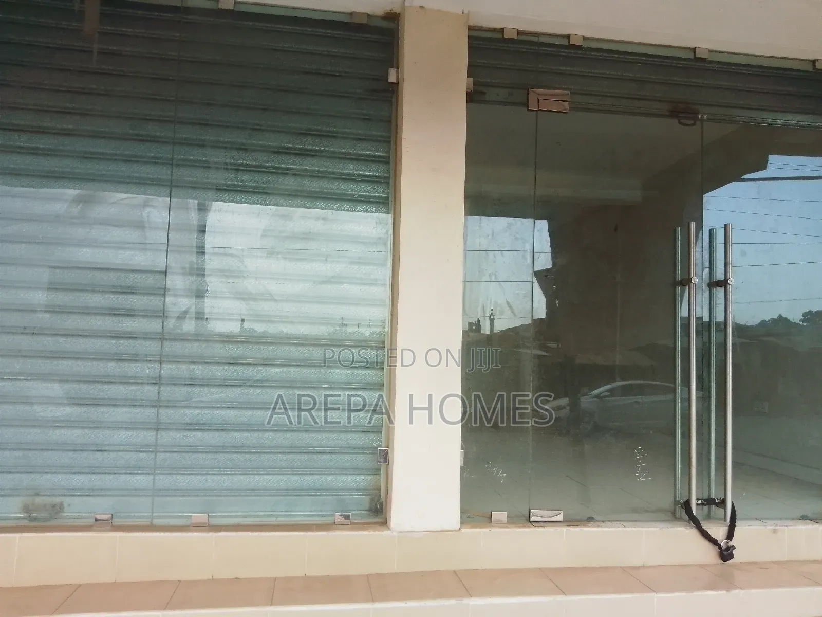 A Strategic Shop for Quick Rent