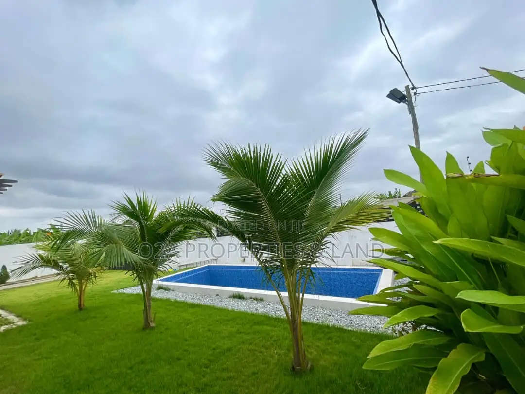 4bdrm House in Ga Odumase, Kwabenya for sale