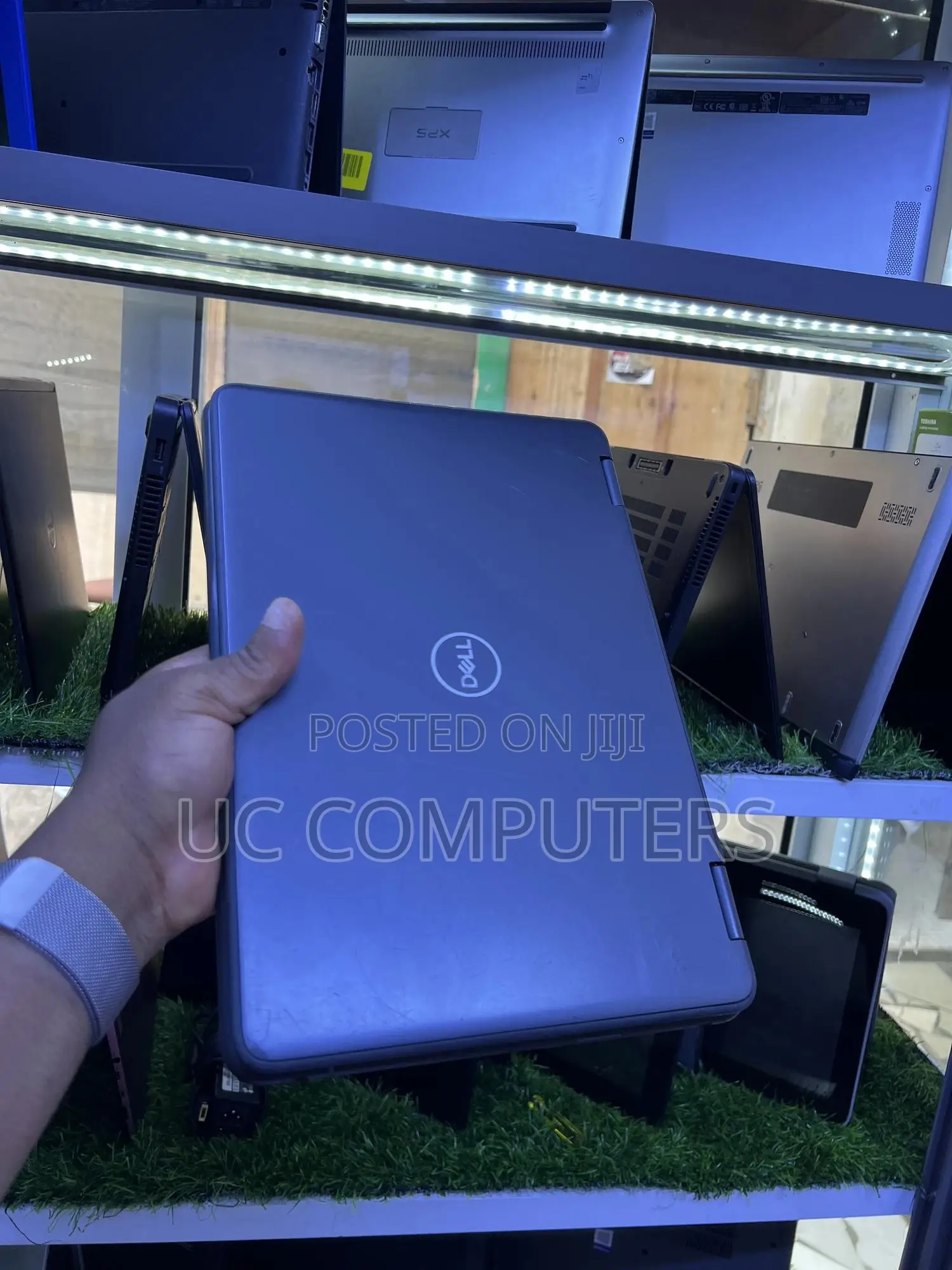 Laptop Dell Latitude 3189 4GB Intel SSD 128GB