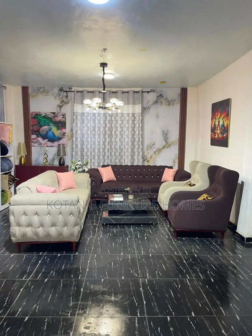 Kwabena Sofa Set