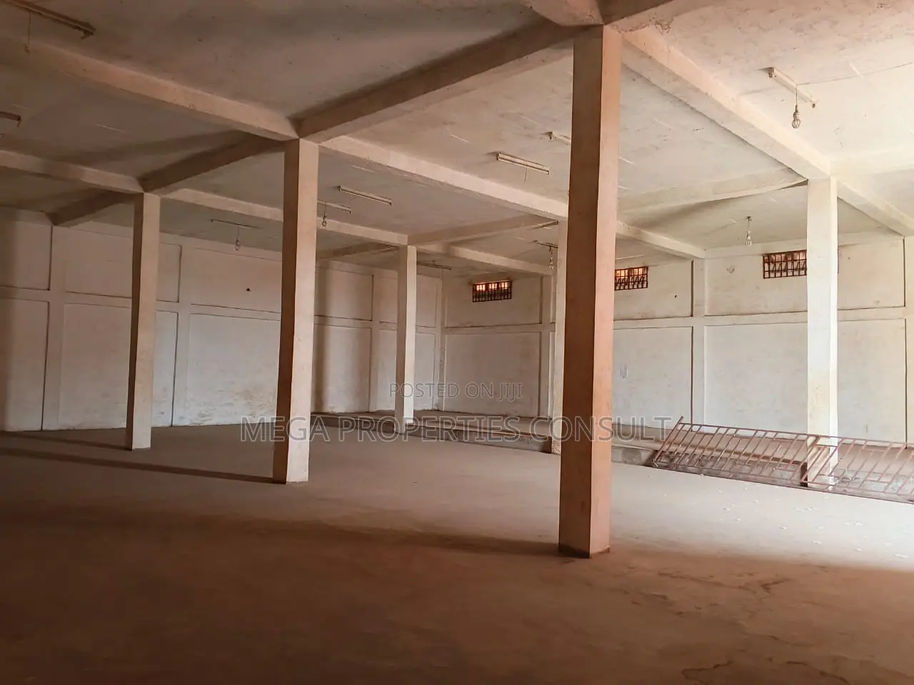 Warehouse for Rent in Lapaz