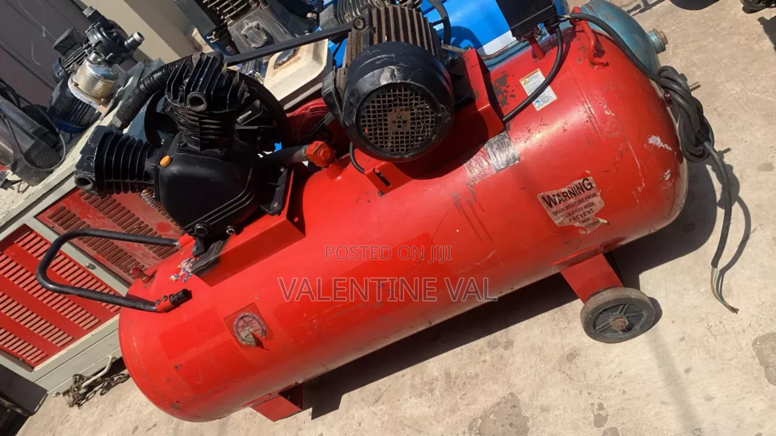 300 Liters Compressor With 5.5 Engine Capacity Working Perfectly