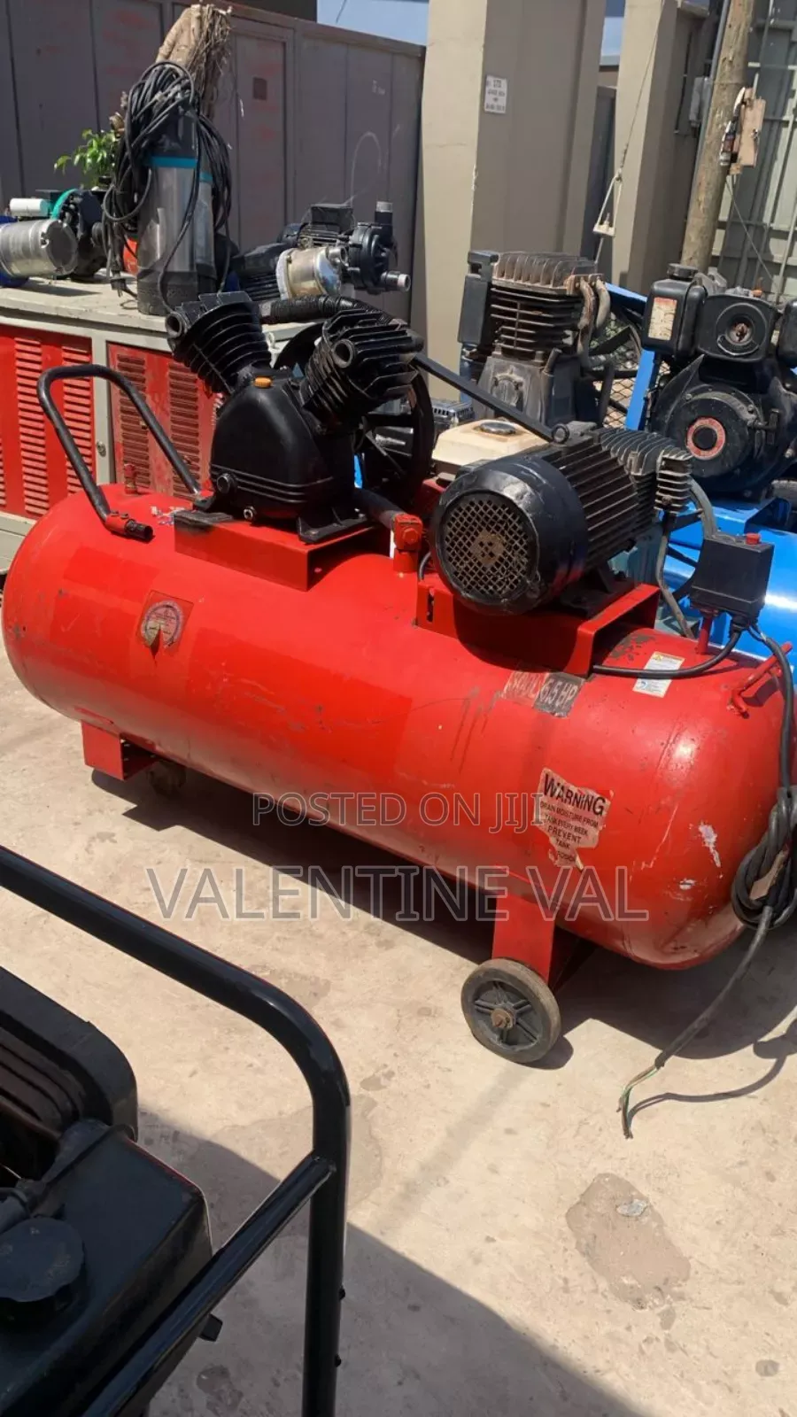 300 Liters Compressor With 5.5 Engine Capacity Working Perfectly