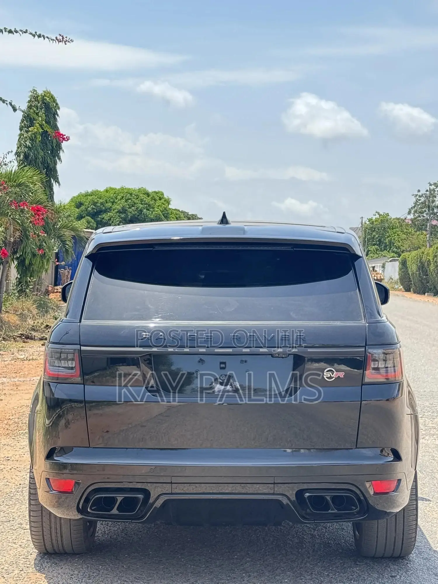 Land Rover Range Rover Sport SVR 2018 Black