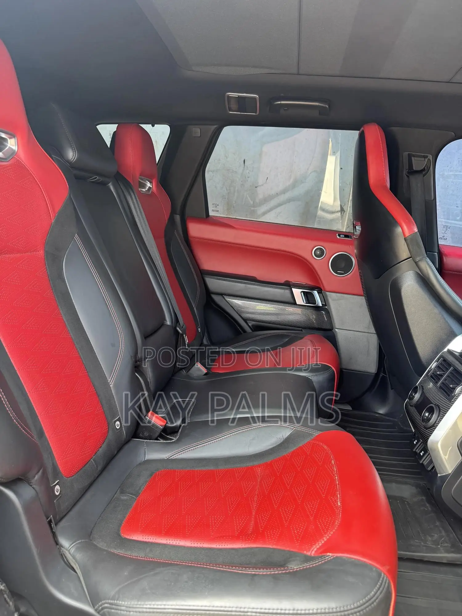 Land Rover Range Rover Sport SVR 2018 Black