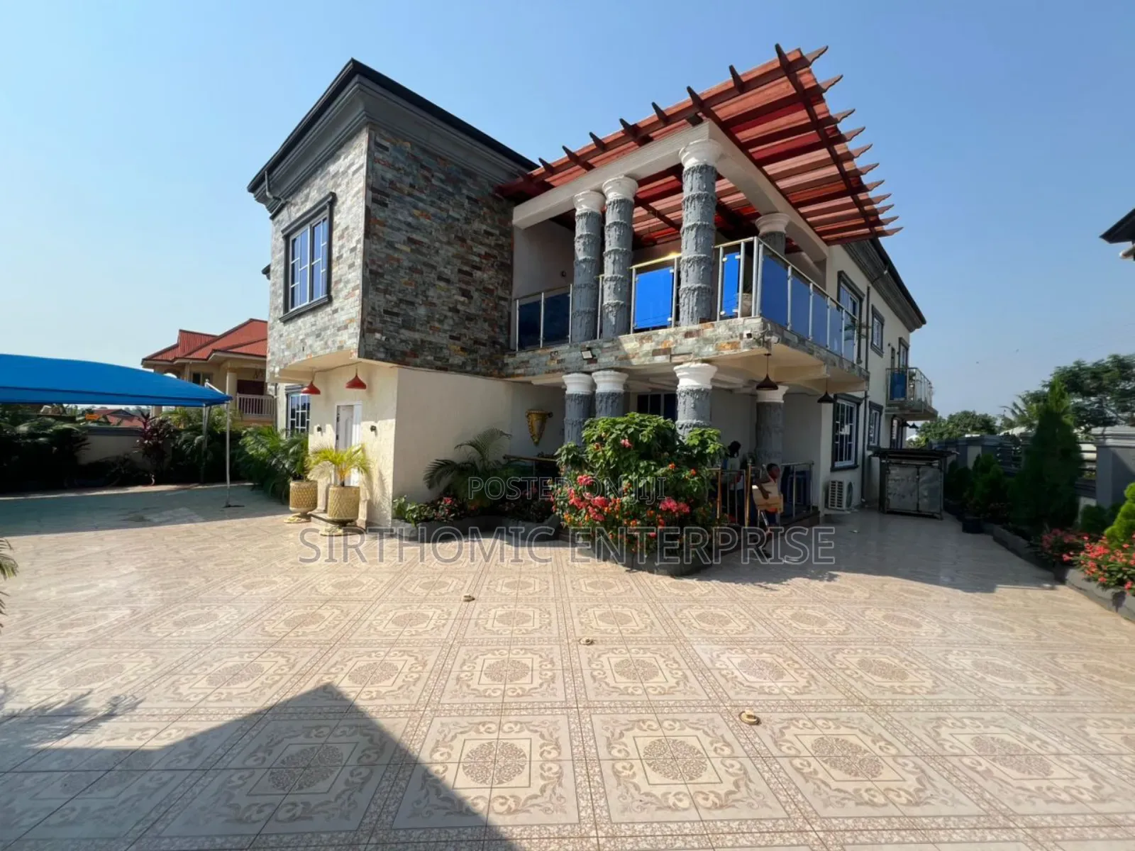 Furnished 7bdrm House in Taabre, Kumasi Metropolitan for sale