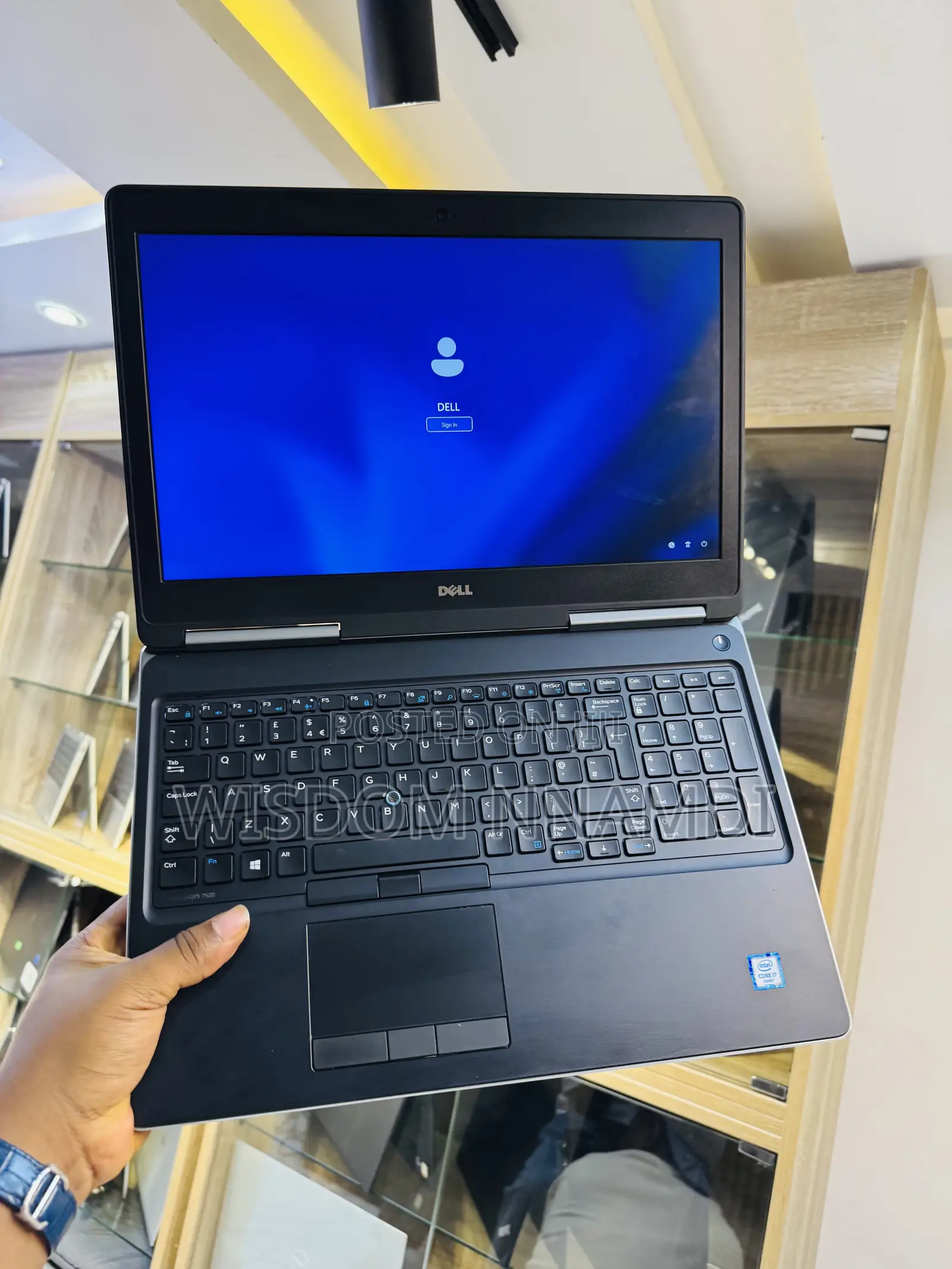 Laptop Dell Precision 15 7520 32GB Intel Core i7 SSD 512GB