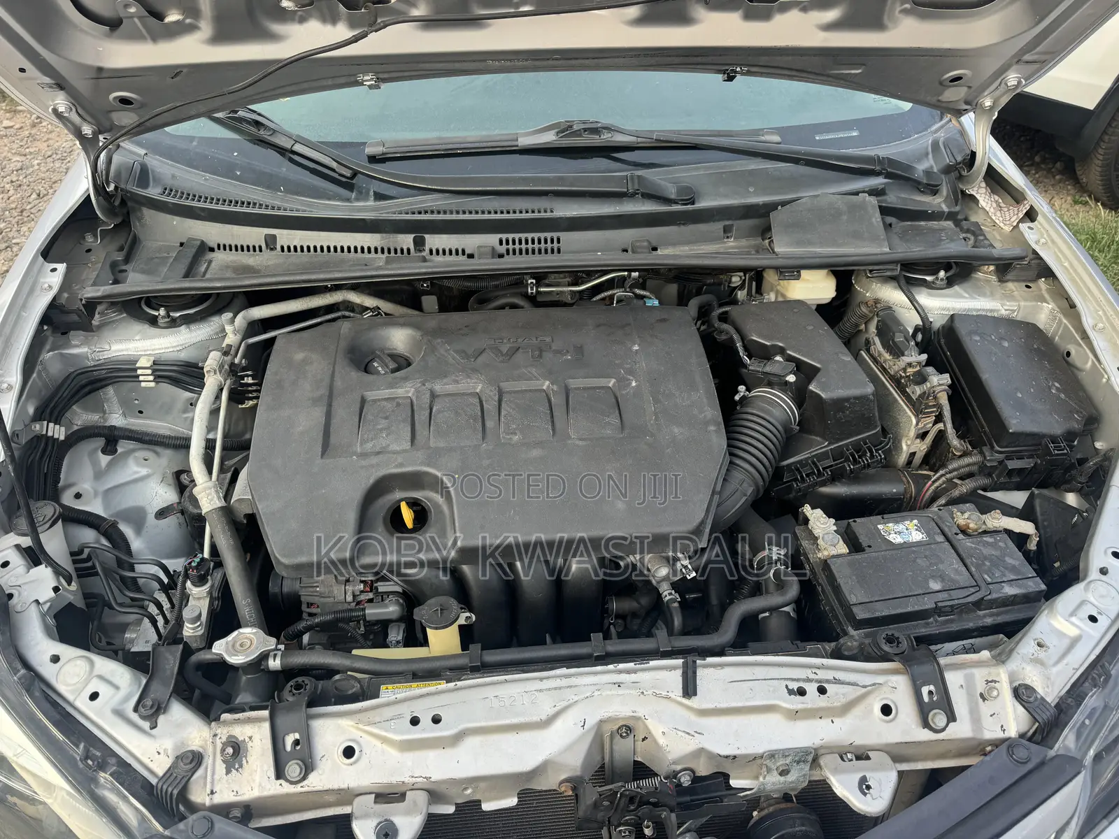 Toyota Corolla SE (1.8L 4cyl 6M) 2018 Silver