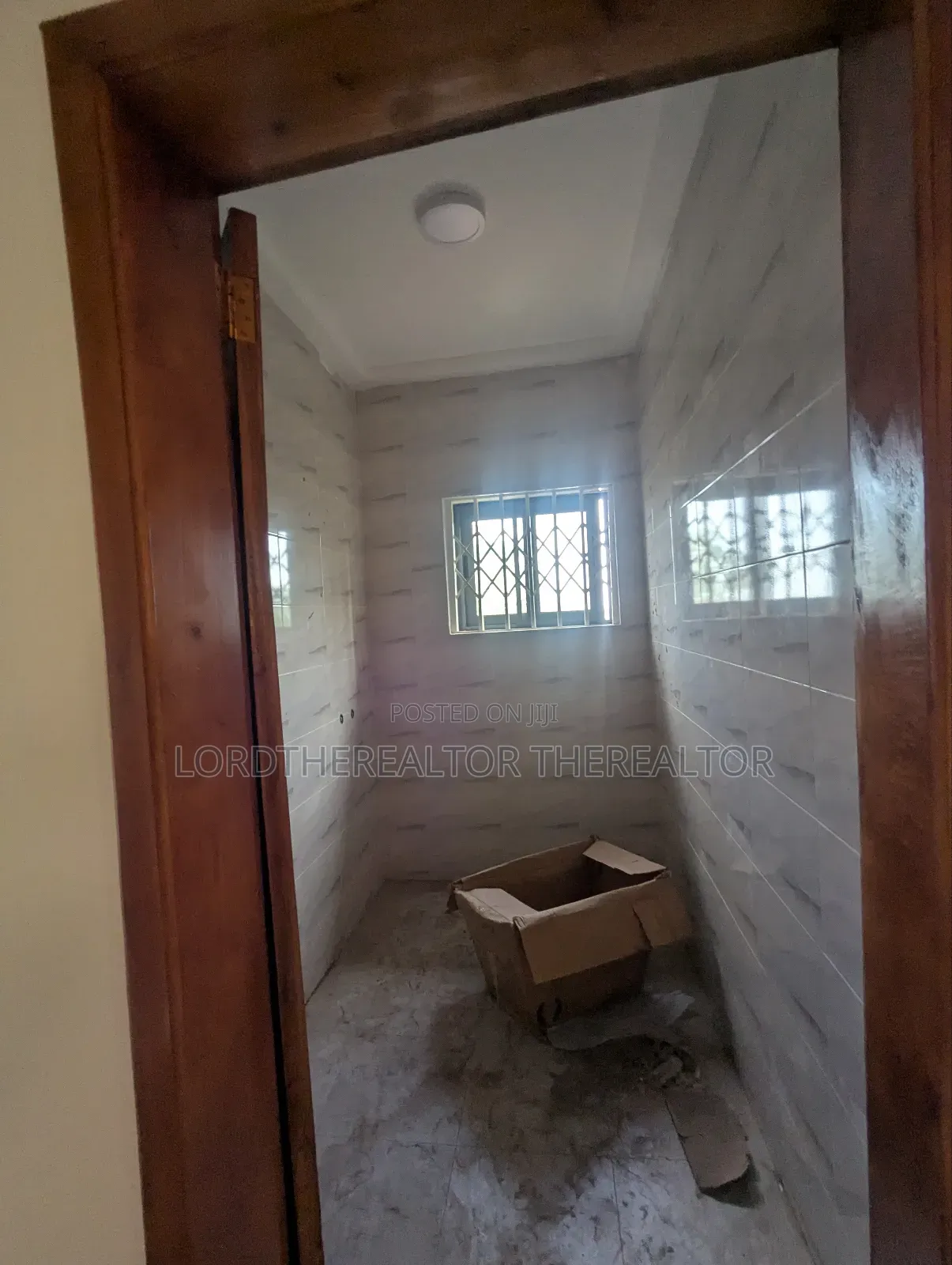 2bdrm Apartment in Pokuase for rent