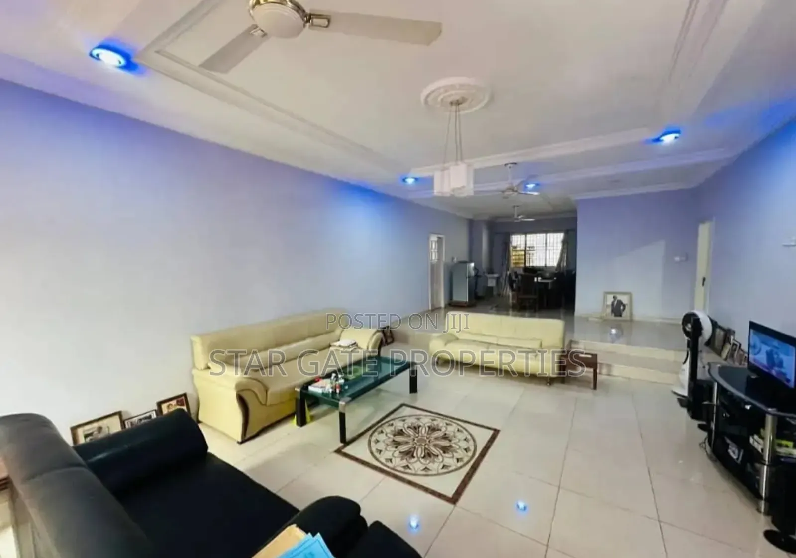 5bdrm House in Santasi Nkronsa, Kumasi Metropolitan for sale