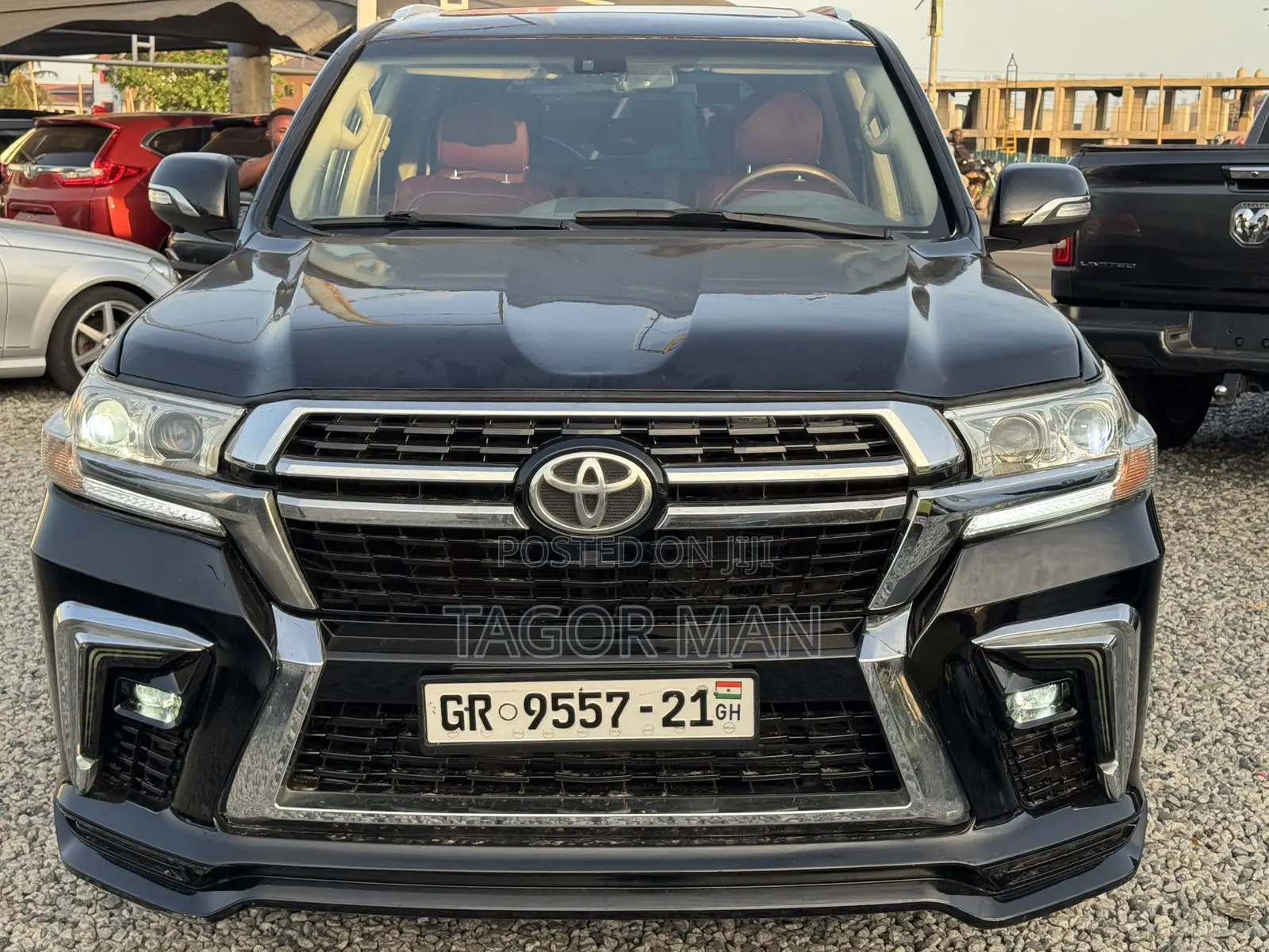 Toyota Land Cruiser 4.0 V6 DLX 2015 Black
