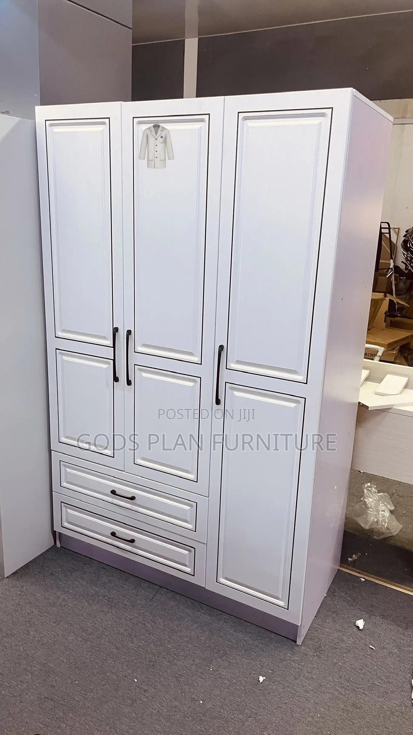 Foreign 3 Doors Wardrobe