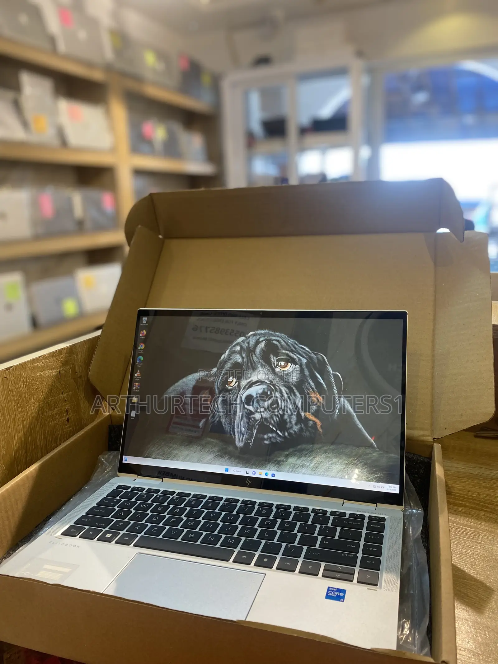 New Laptop HP EliteBook 1040 G8 16GB Intel Core i5 SSD 256GB