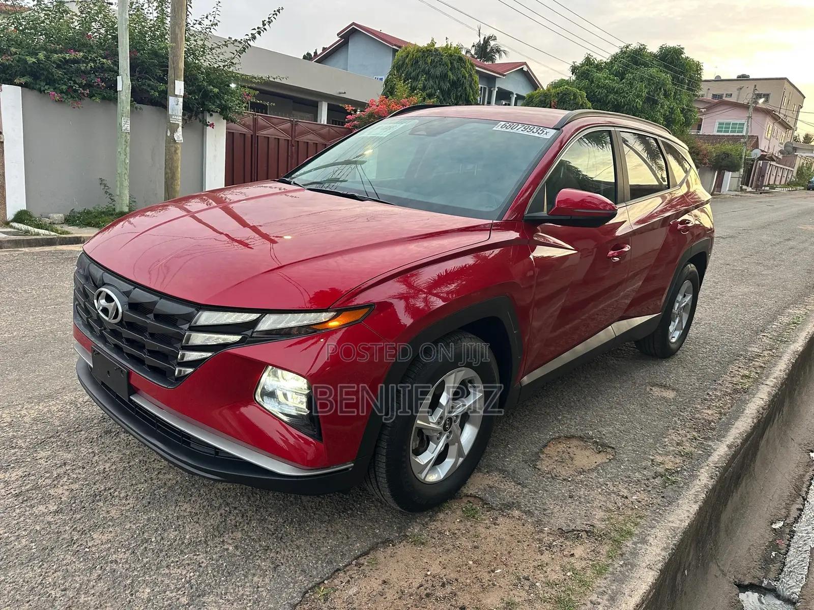 Hyundai Tucson 2022 Red