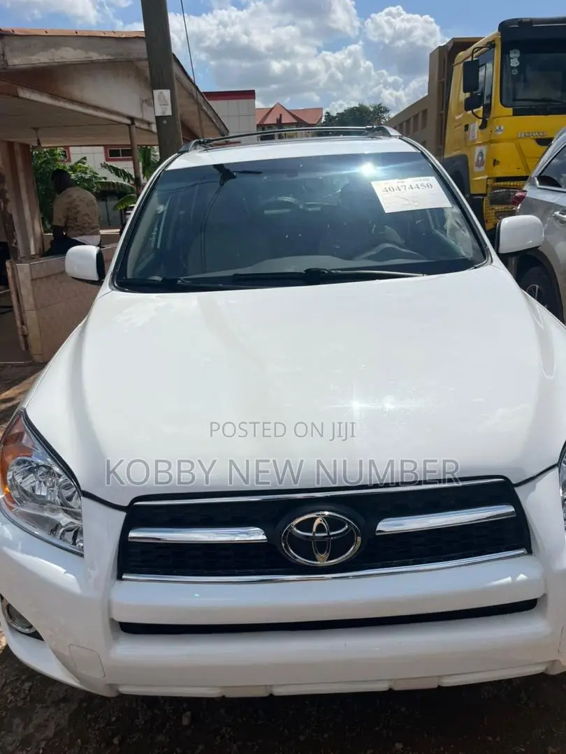 Toyota RAV4 2.5 4x4 2012 White
