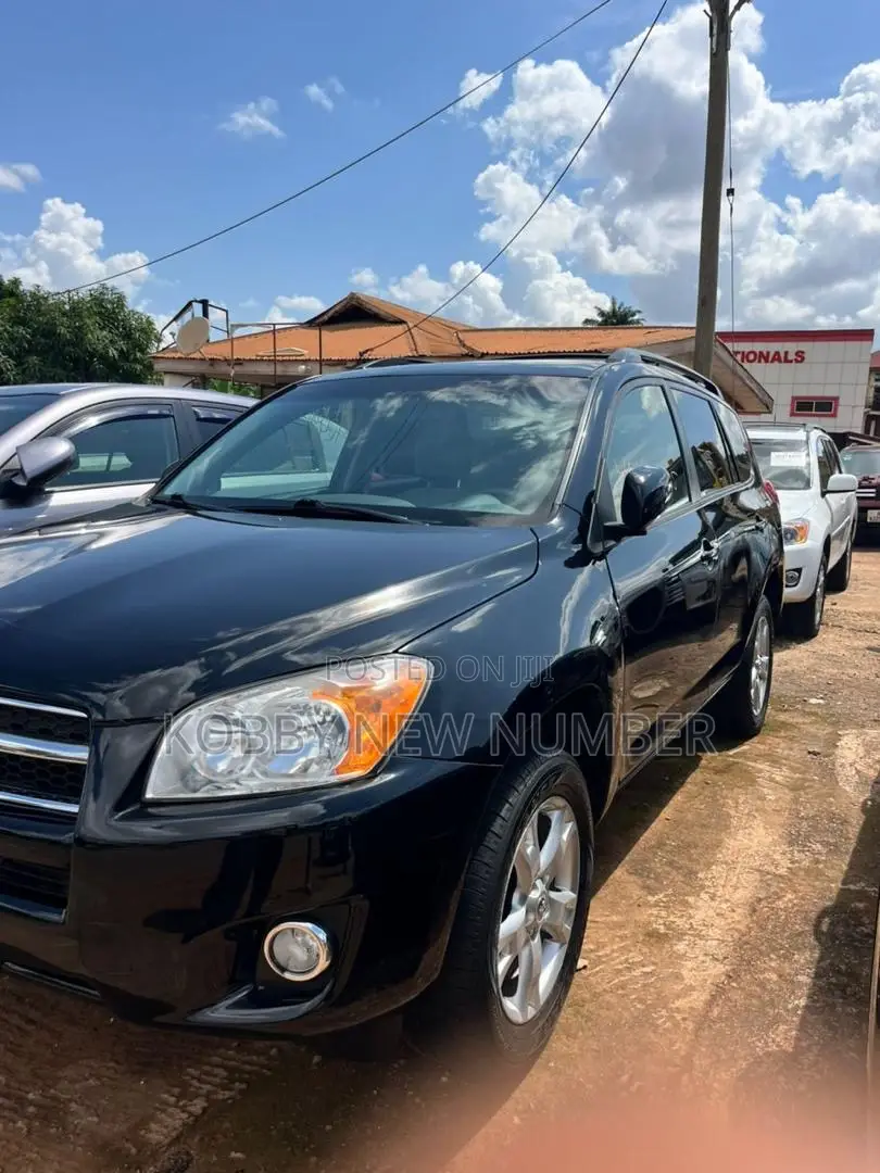 Toyota RAV4 2.5 4x4 2012 Black