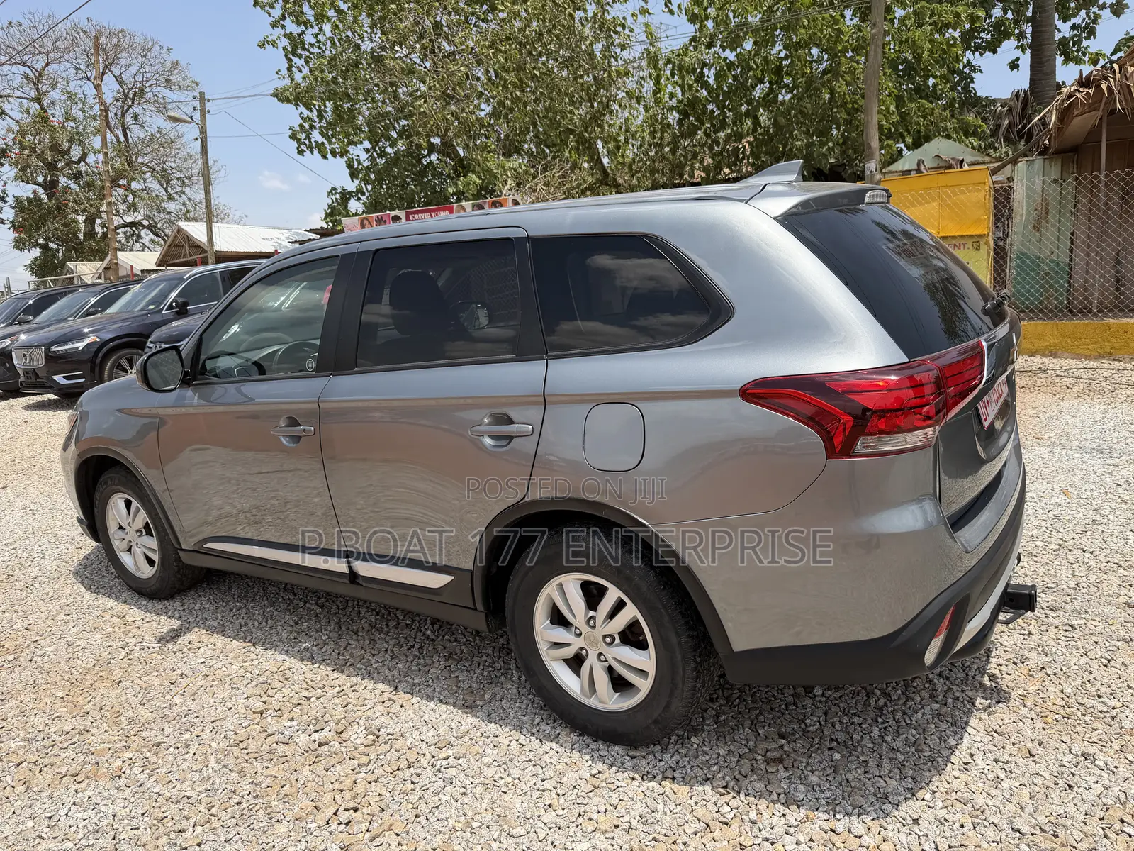 Mitsubishi Outlander 2017 Gray