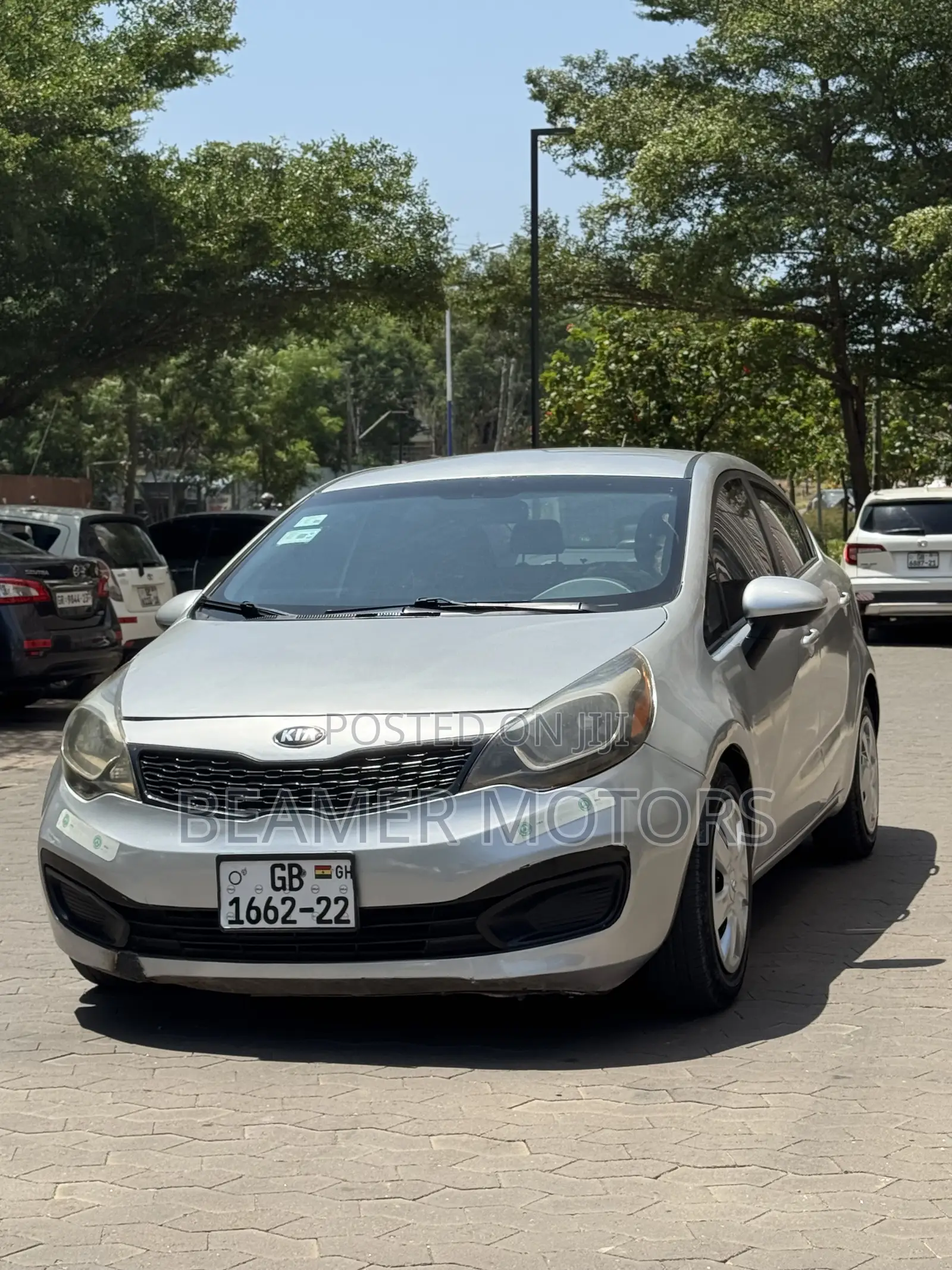 Kia Rio LX 4dr Sedan (1.6L 4cyl 6M) 2013 Silver