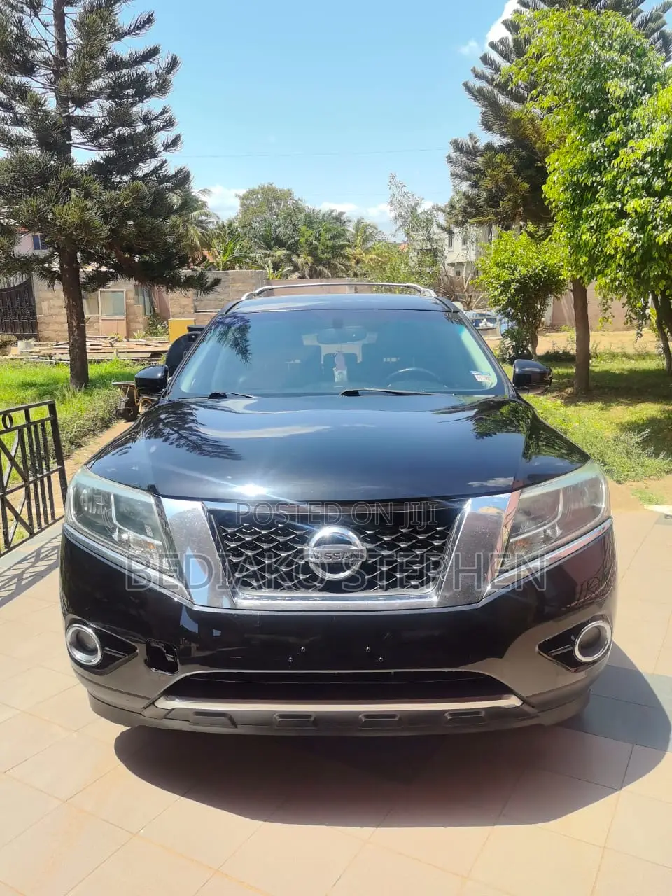 Nissan Pathfinder Platinum 4dr SUV 4WD (3.5L 6cyl CVT) 2015 Black
