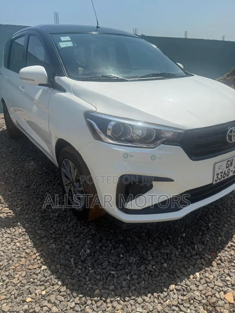 Toyota Rumion 1.5 FWD 2022 White