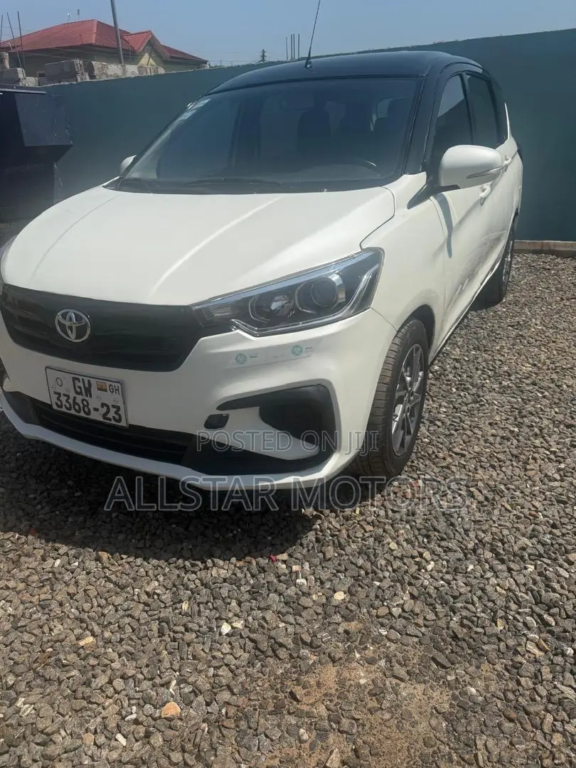 Toyota Rumion 1.5 FWD 2022 White