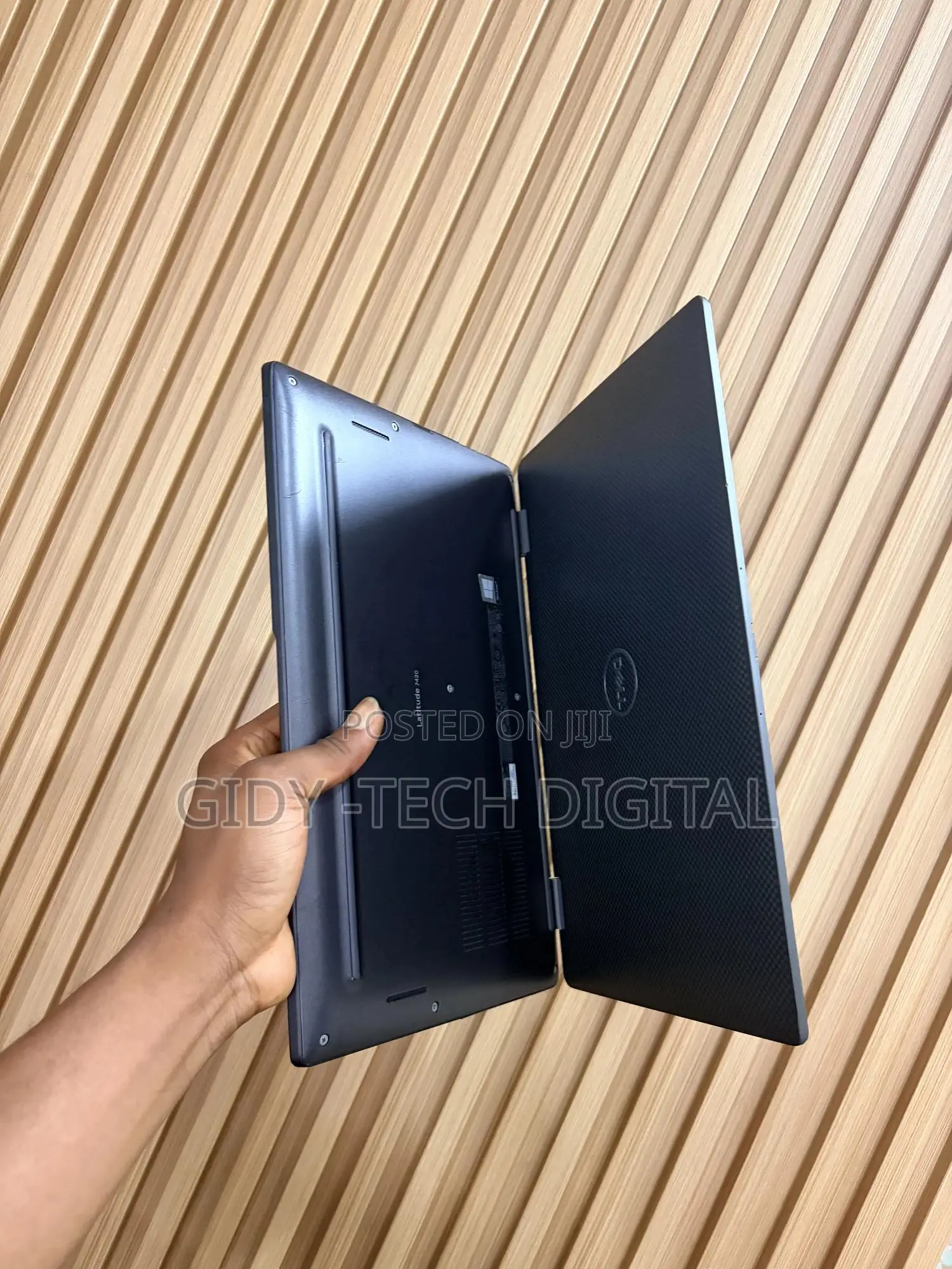 Laptop Dell Latitude 7420 16GB Intel Core i7 SSD 256GB