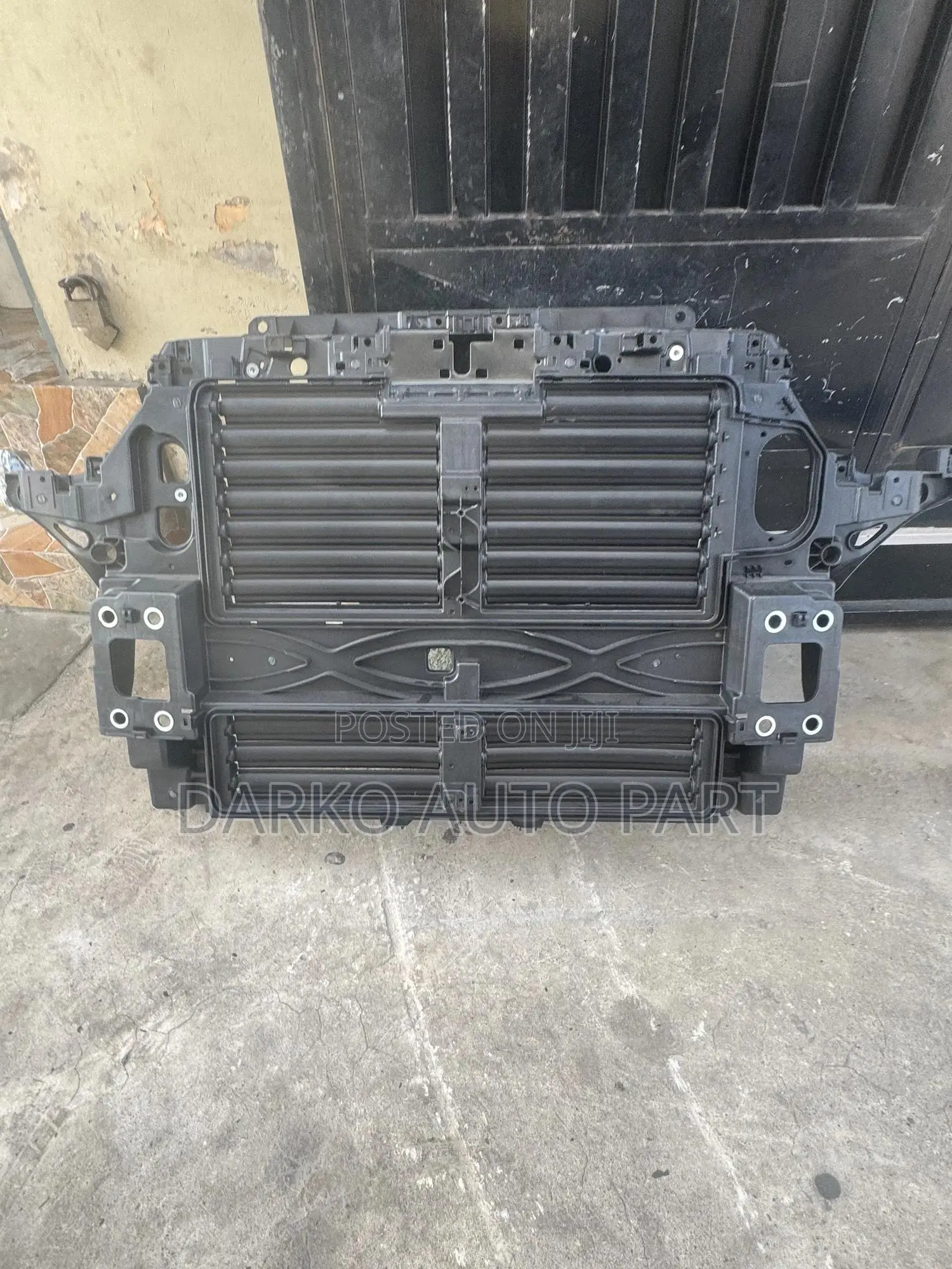 Ford Explorer 2020-2024 Front Support Available