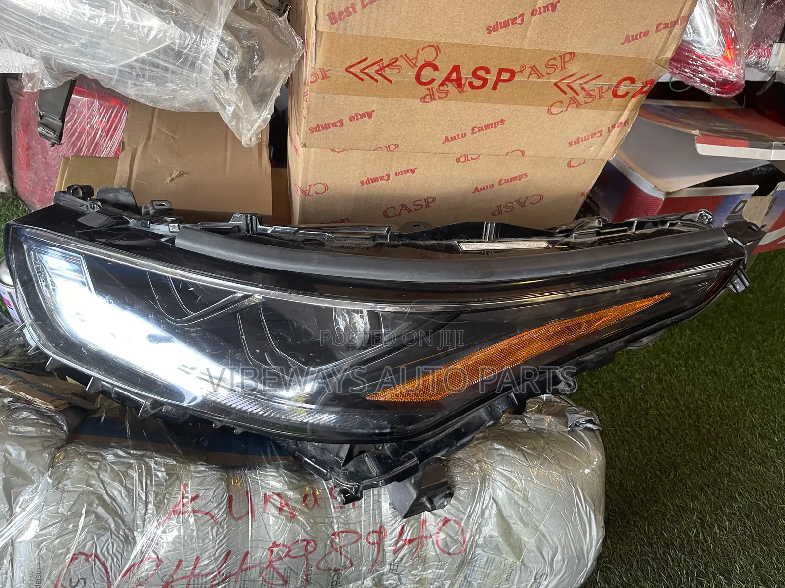 Toyota Highlander 2020-2023 Headlights Original Used