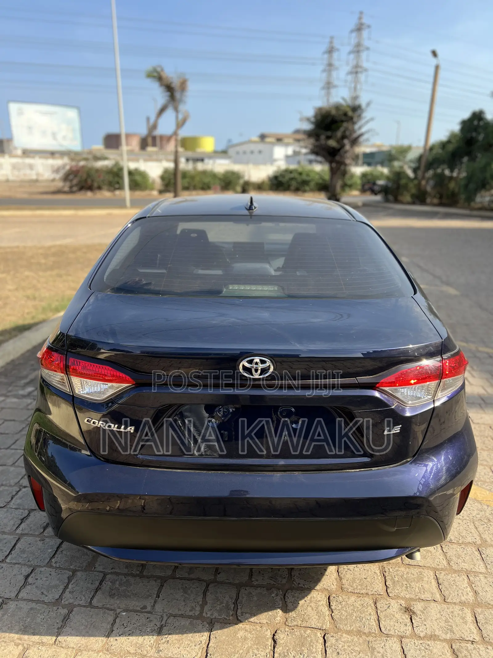 Toyota Corolla LE 2020 Blue