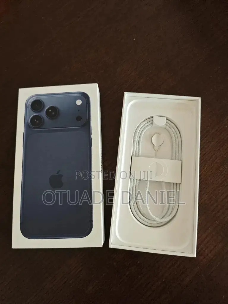 Apple iPhone 17 Pro Max 256 GB Blue