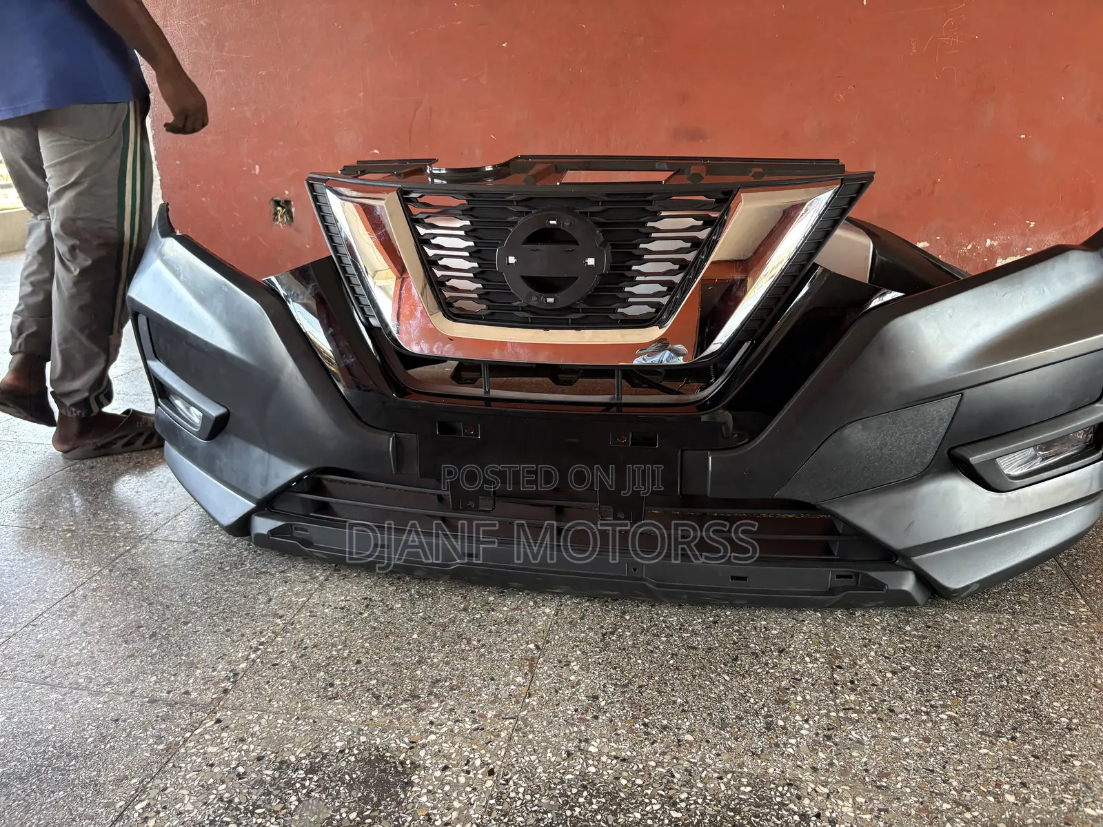 Nissan Rogue 2017-2020 Front Bumper Complete