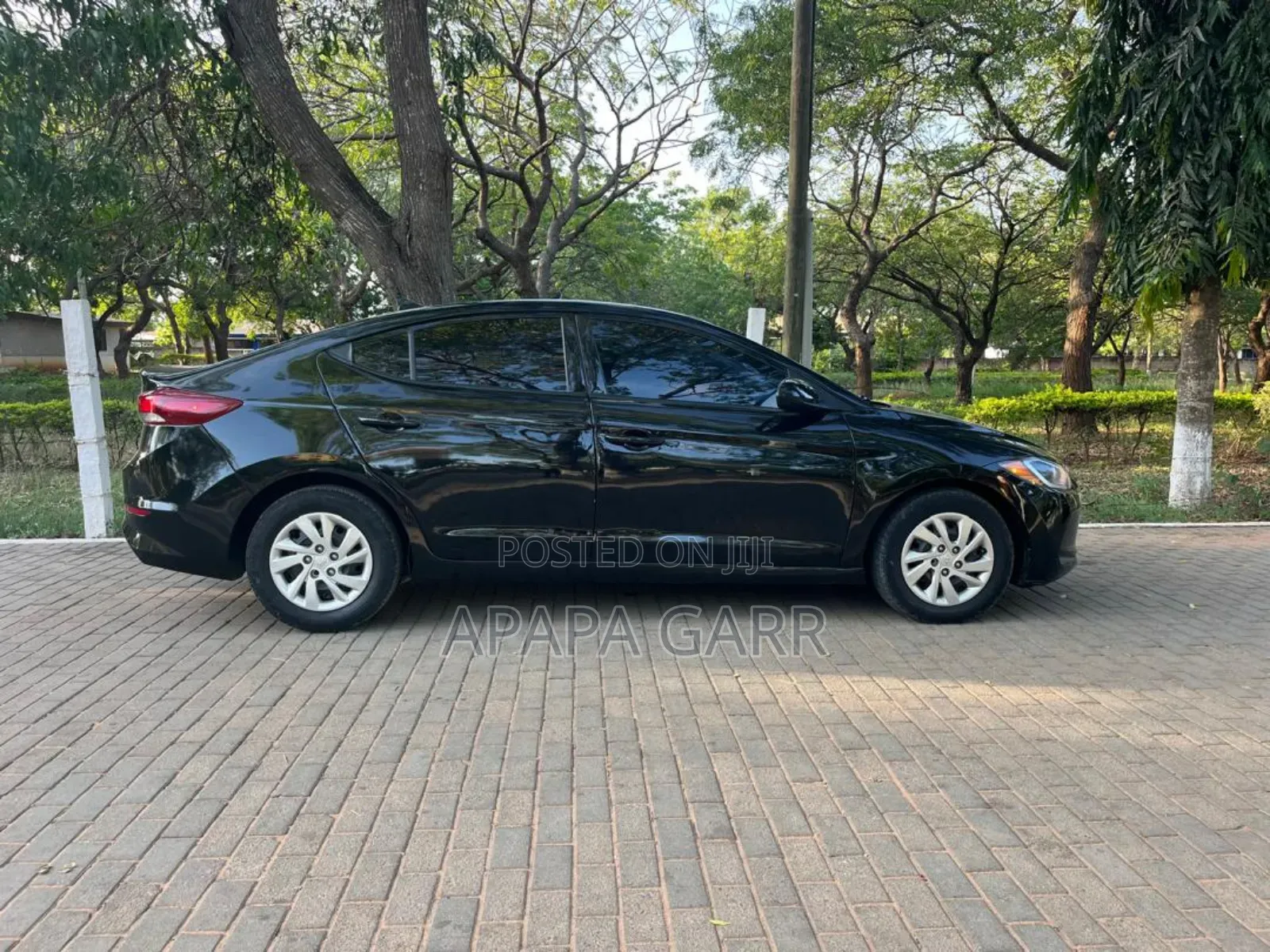 Hyundai Elantra 2017 Black
