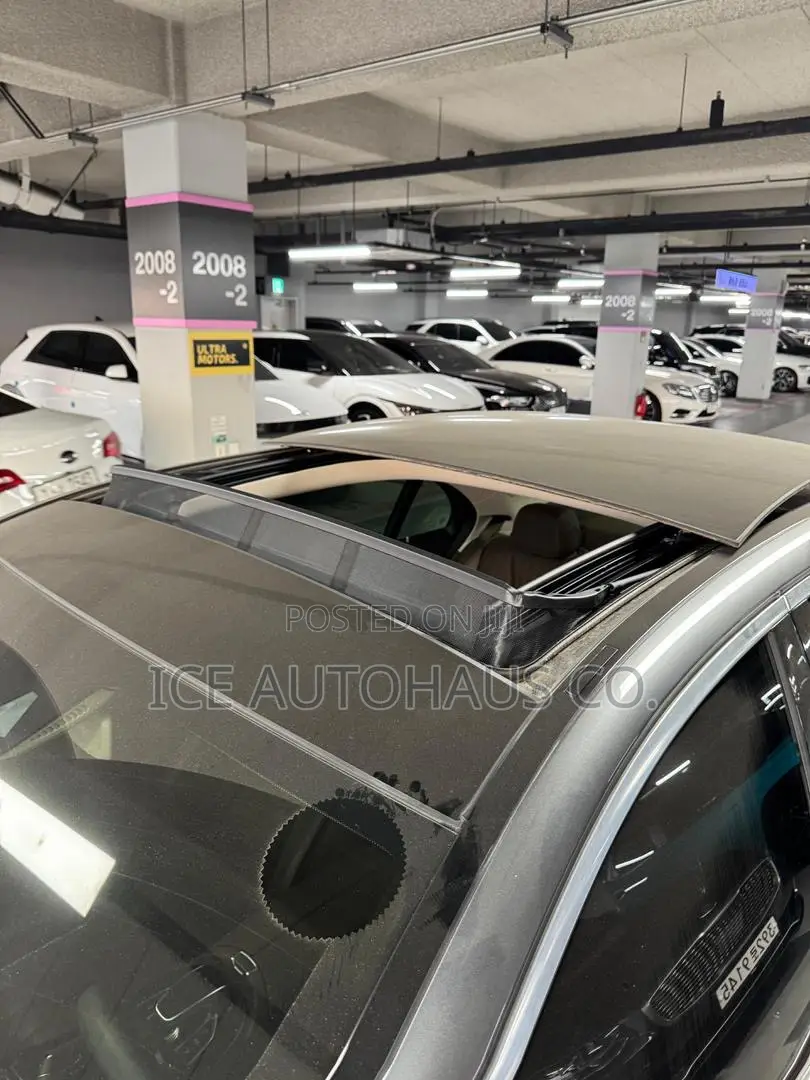Mercedes-Benz E300 2019 Silver