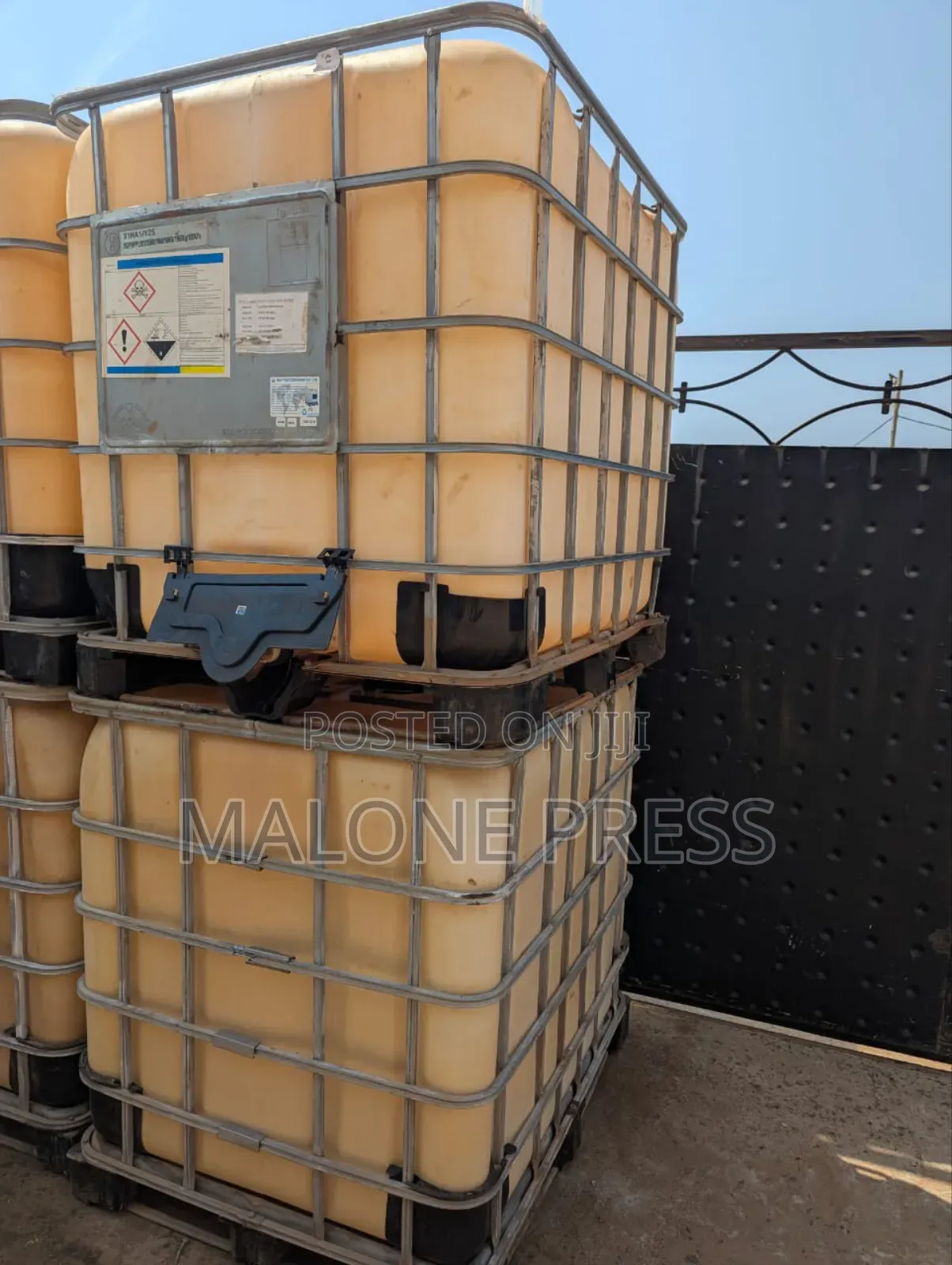 Ibc Tank Construction 1000ltrs Available / Quantities / Sizes / Types