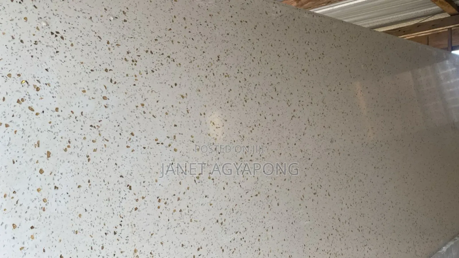 Quarts and Tiles
