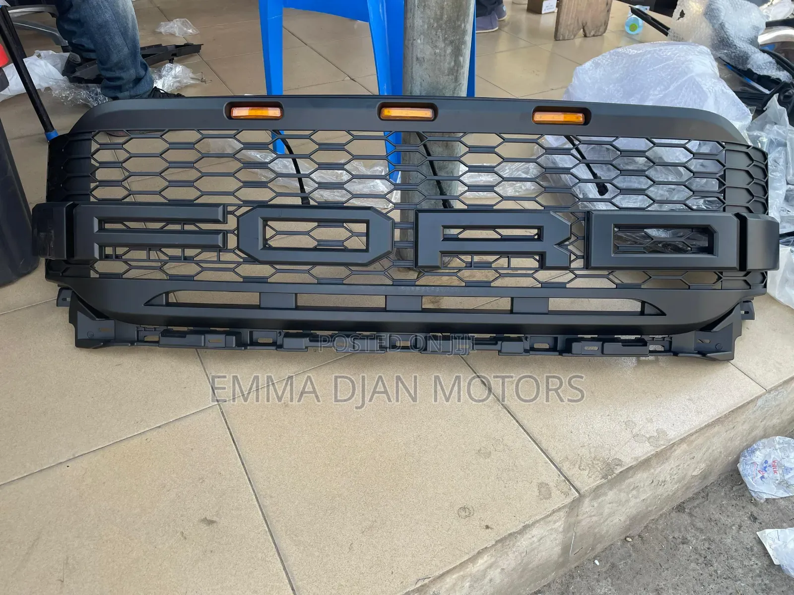 F-150 2021-23 Front Top Grille