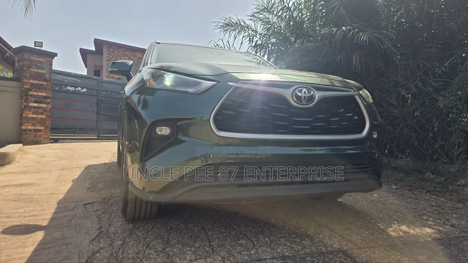 Toyota Highlander XLE AWD 2023 Green