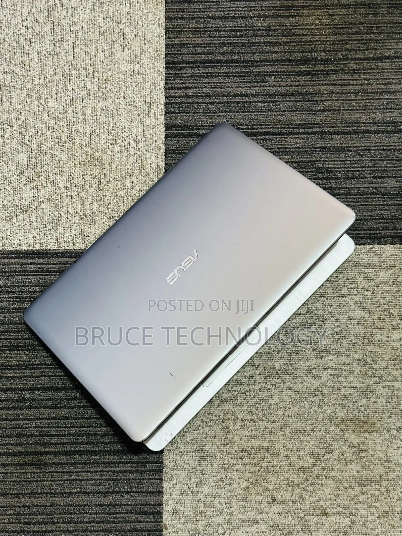 Laptop Asus VivoBook Max X541UA 8GB Intel Core i5 SSD 256GB