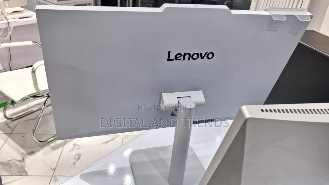 New Desktop Computer Lenovo 8GB Intel Core i3 SSD 512GB